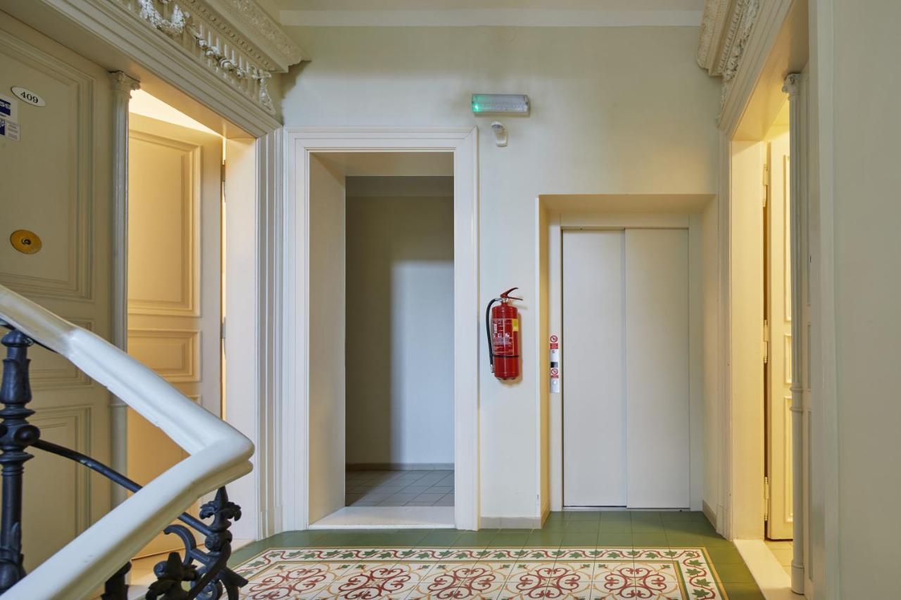 Bright Apartment In New Town By Prague Days Buitenkant foto