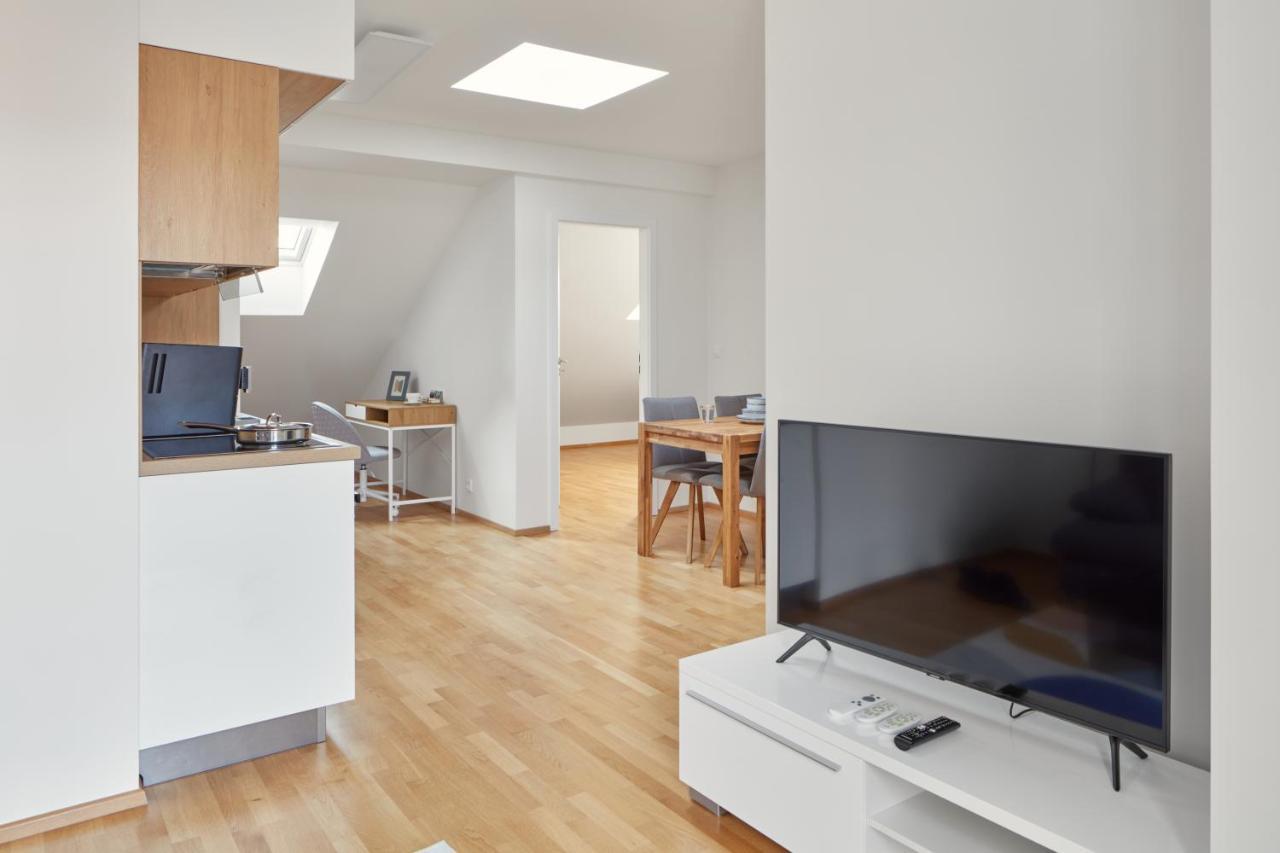 Bright Apartment In New Town By Prague Days Buitenkant foto
